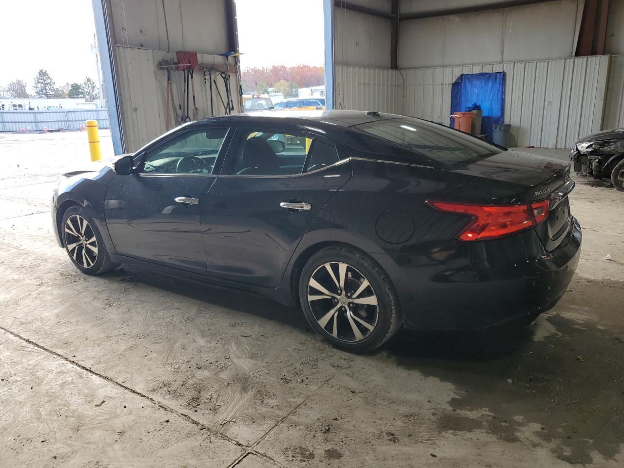 2018 NISSAN Maxima