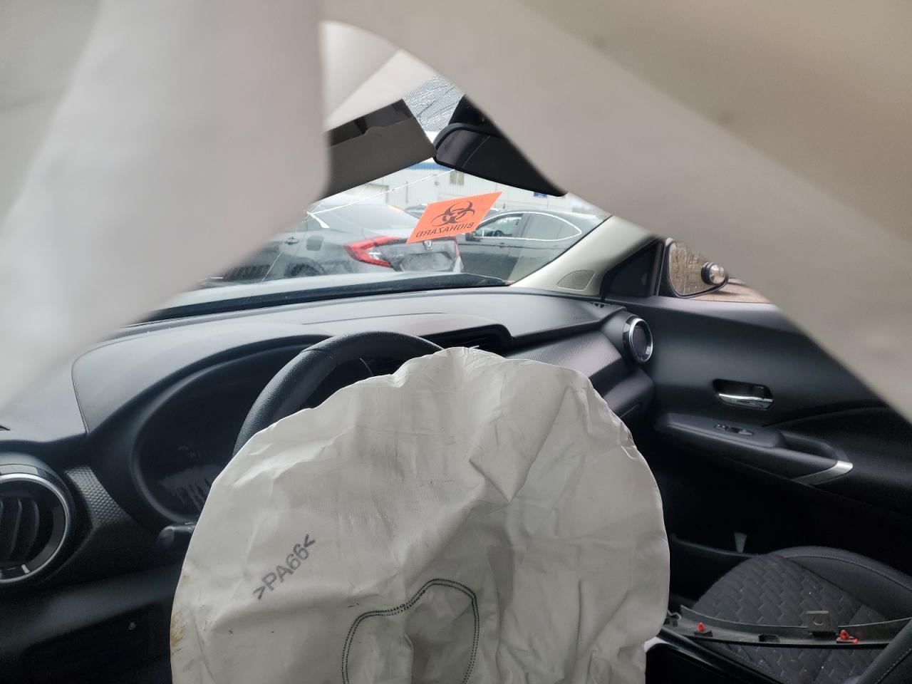 2022 NISSAN KICKS
