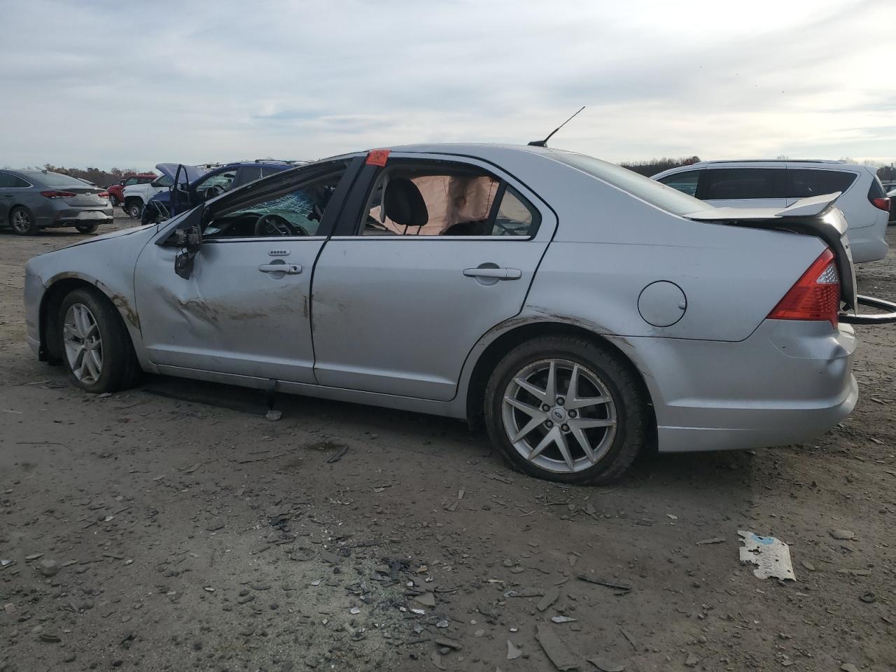 2010 FORD FUSION