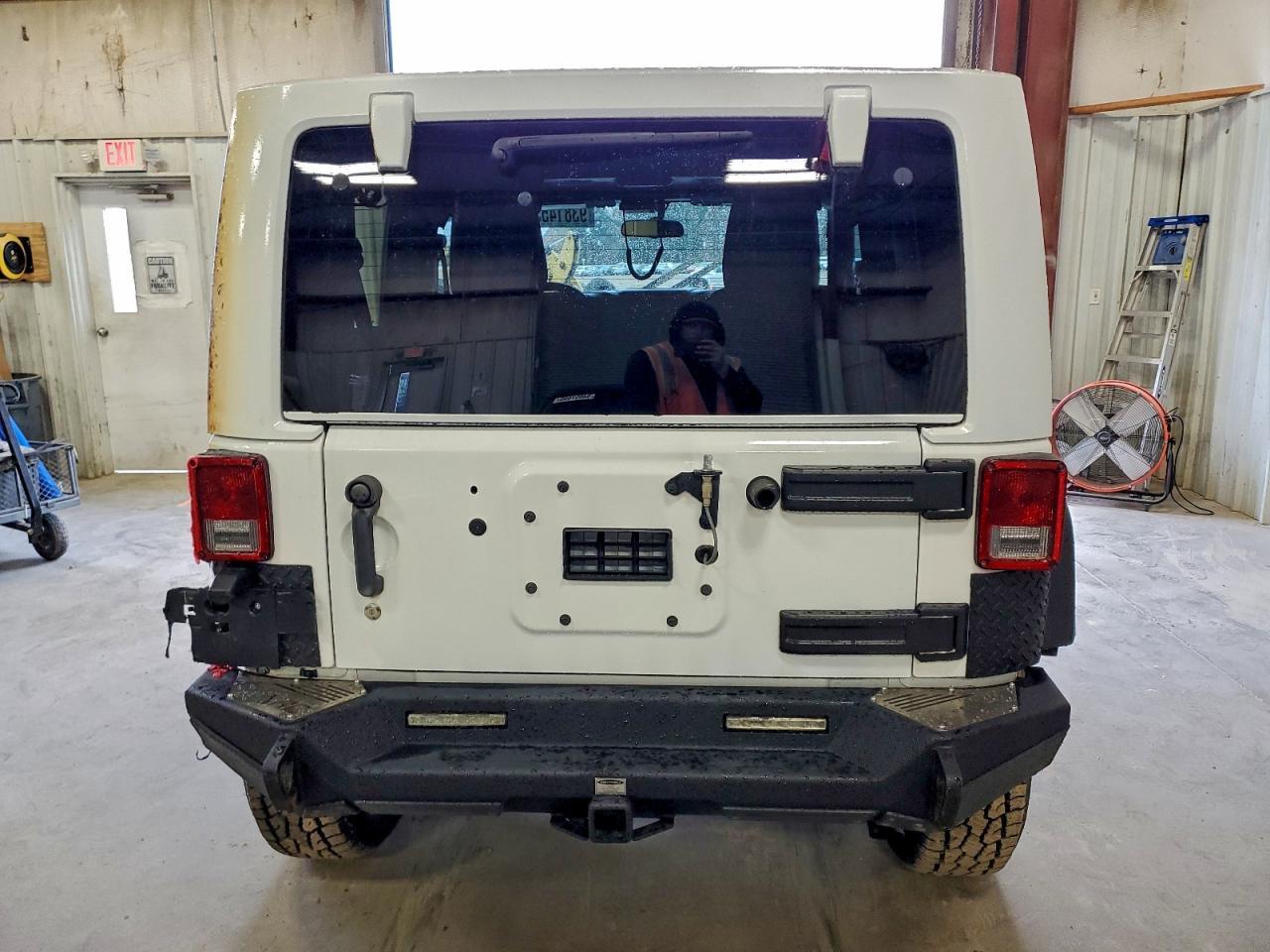 2016 JEEP WRANGLER