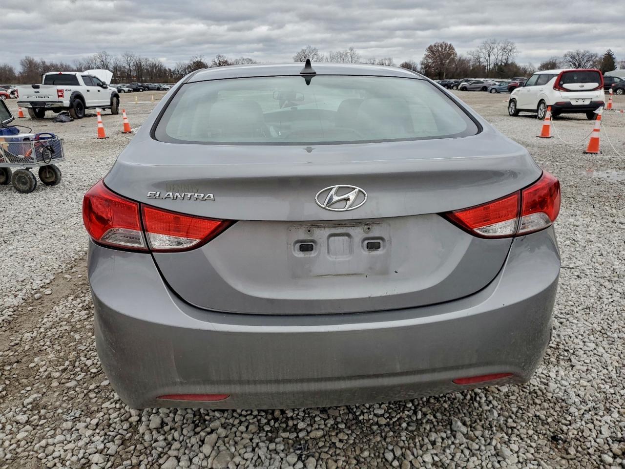 2012 HYUNDAI ELANTRA