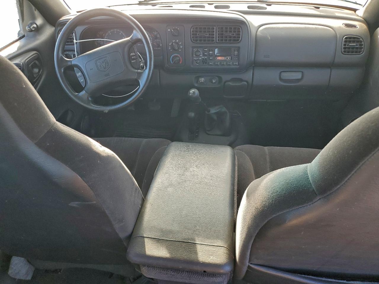 2000 DODGE Dakota