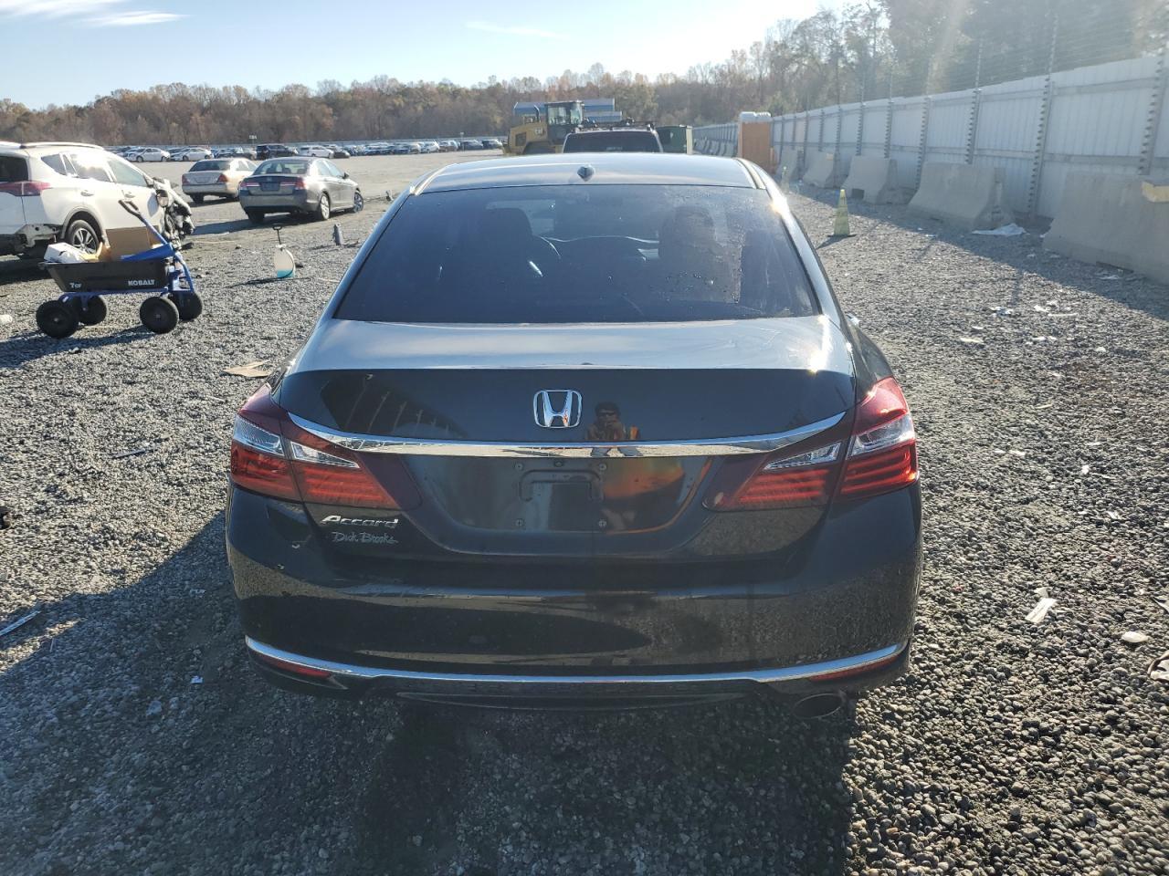 2016 HONDA ACCORD