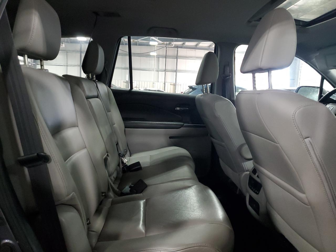 2017 HONDA PILOT