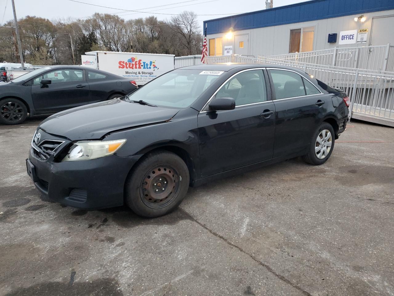 2011 TOYOTA CAMRY