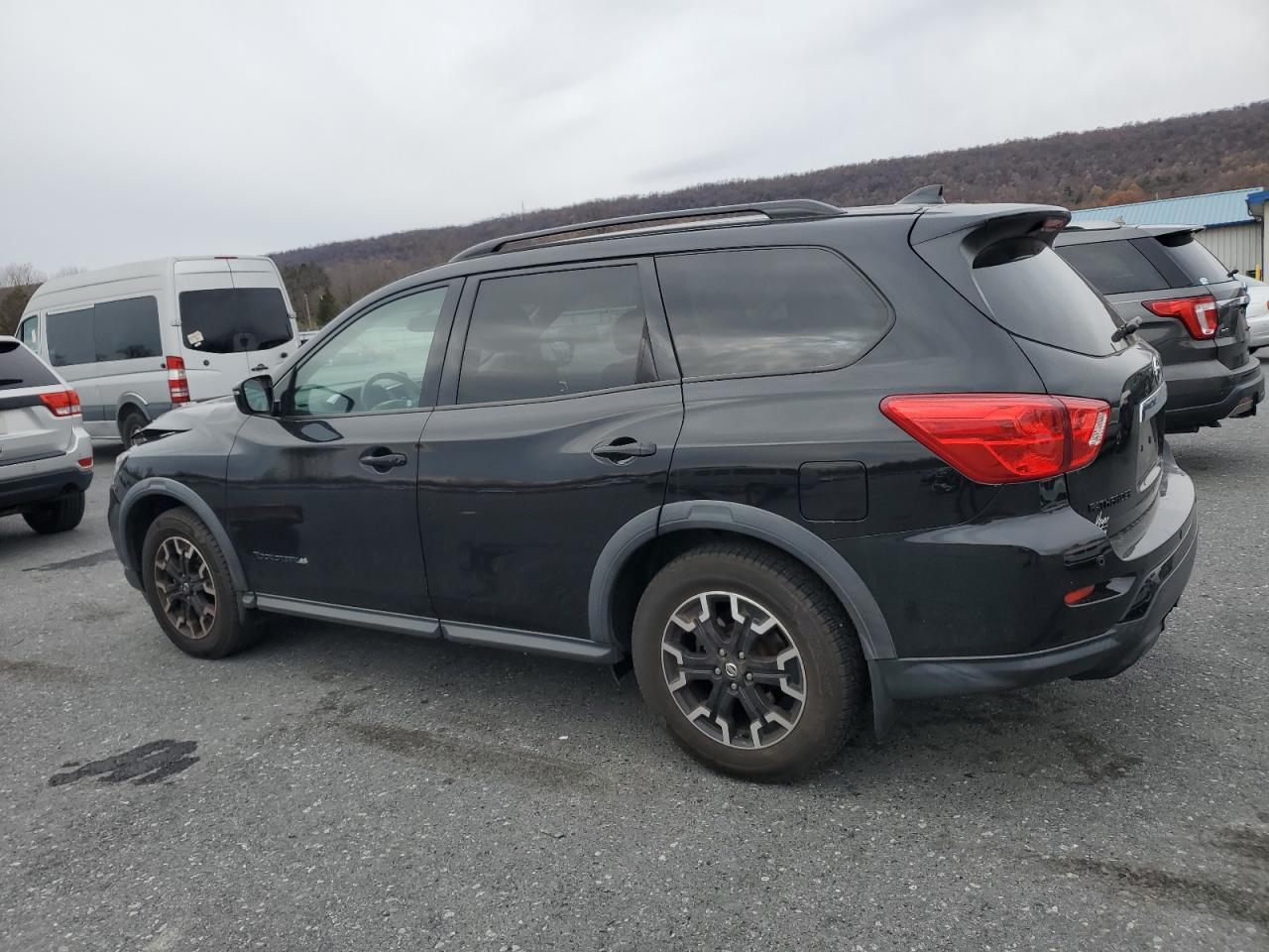 2019 NISSAN PATHFINDER