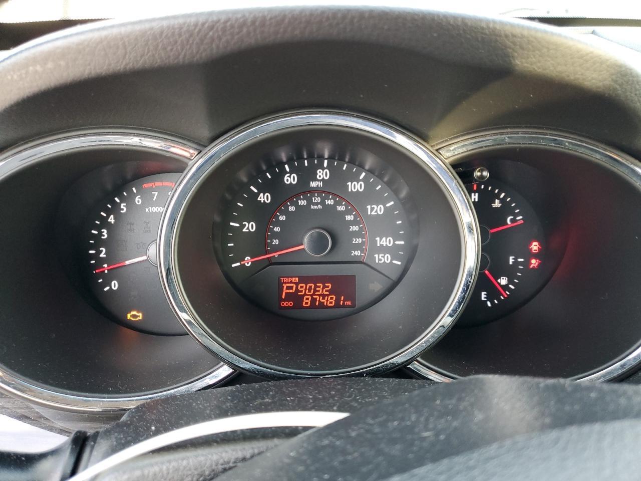 2011 KIA SORENTO
