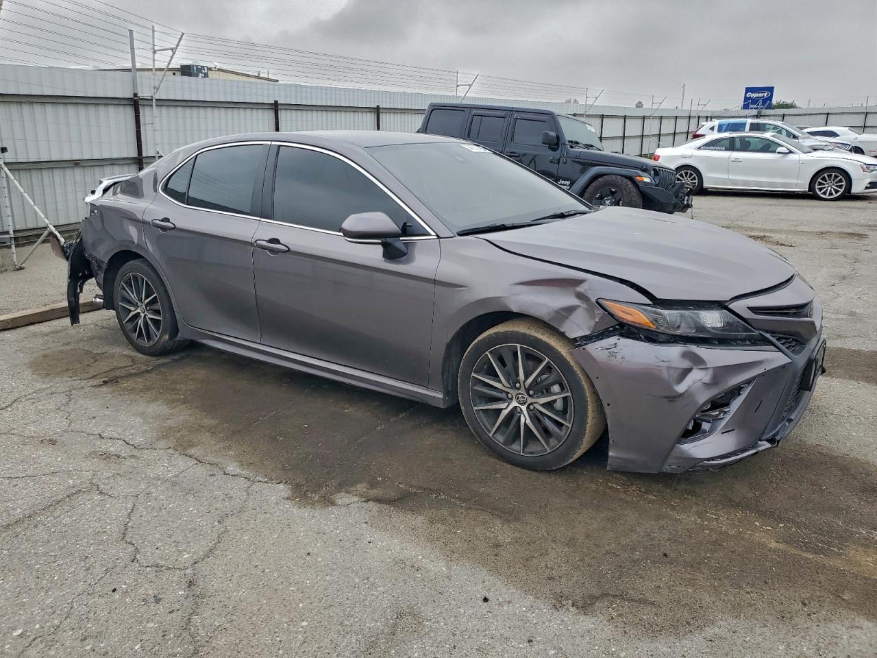 2024 TOYOTA CAMRY