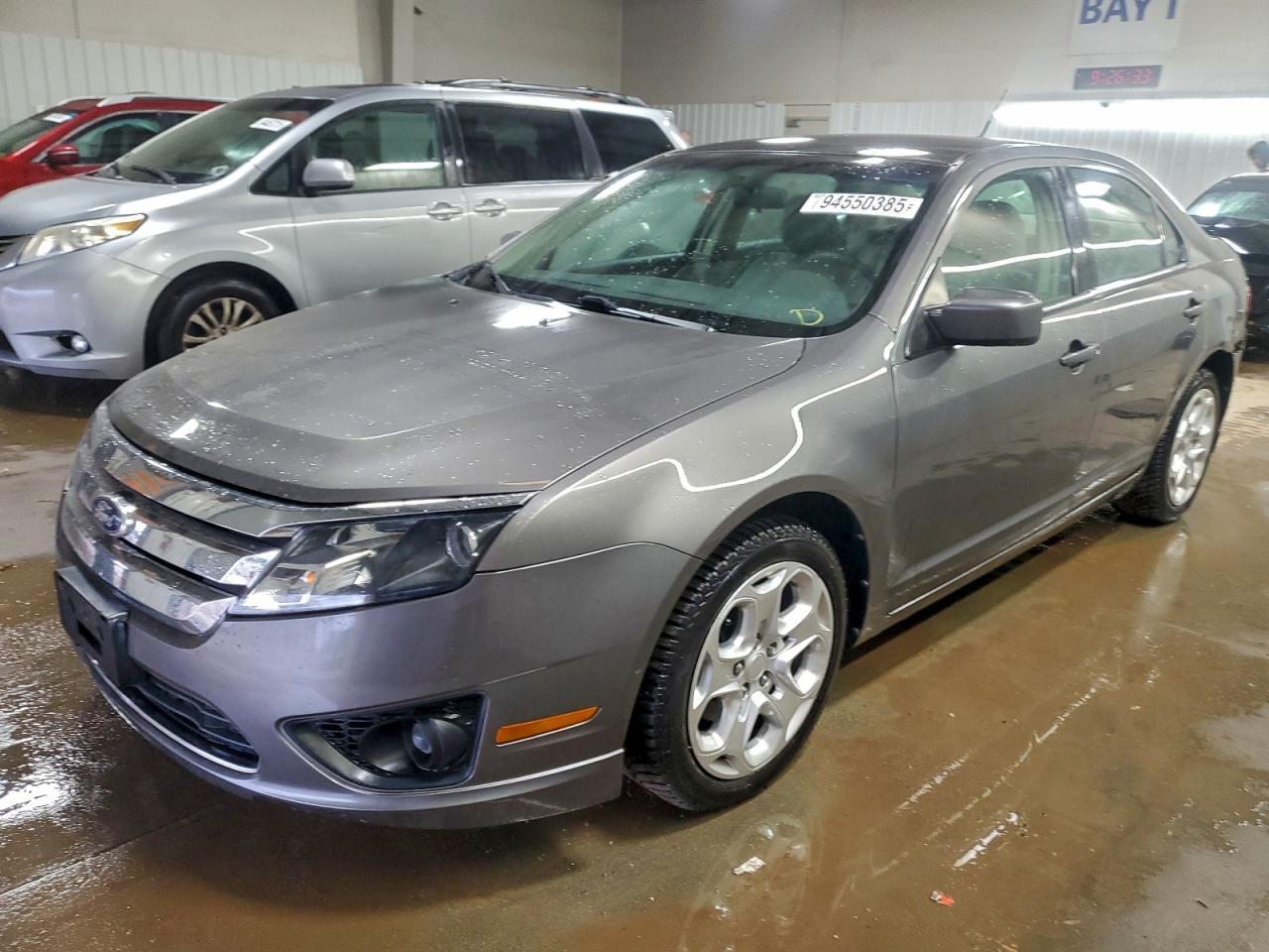 2010 FORD FUSION