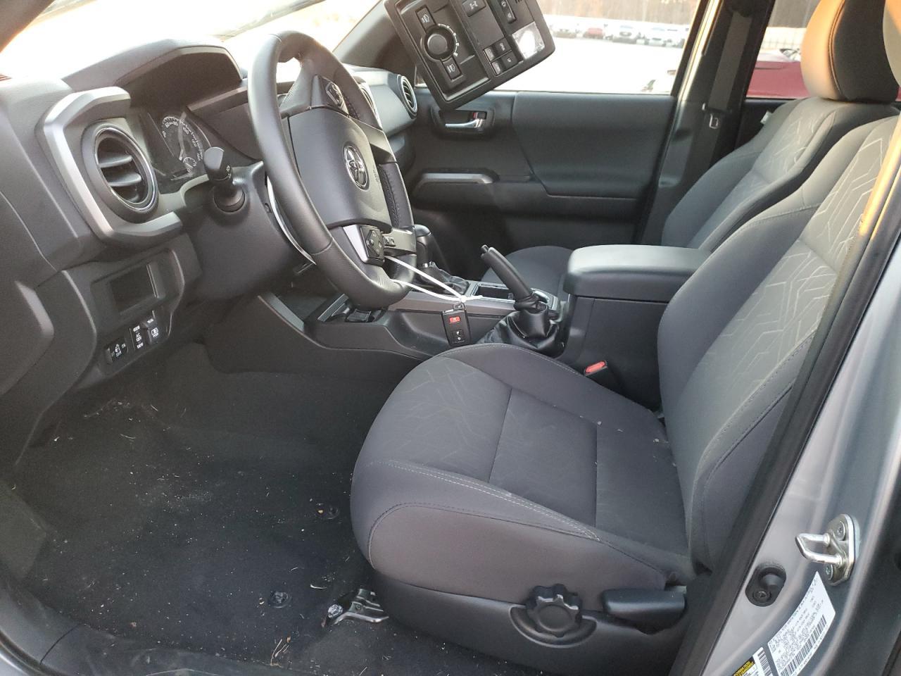 2017 TOYOTA TACOMA