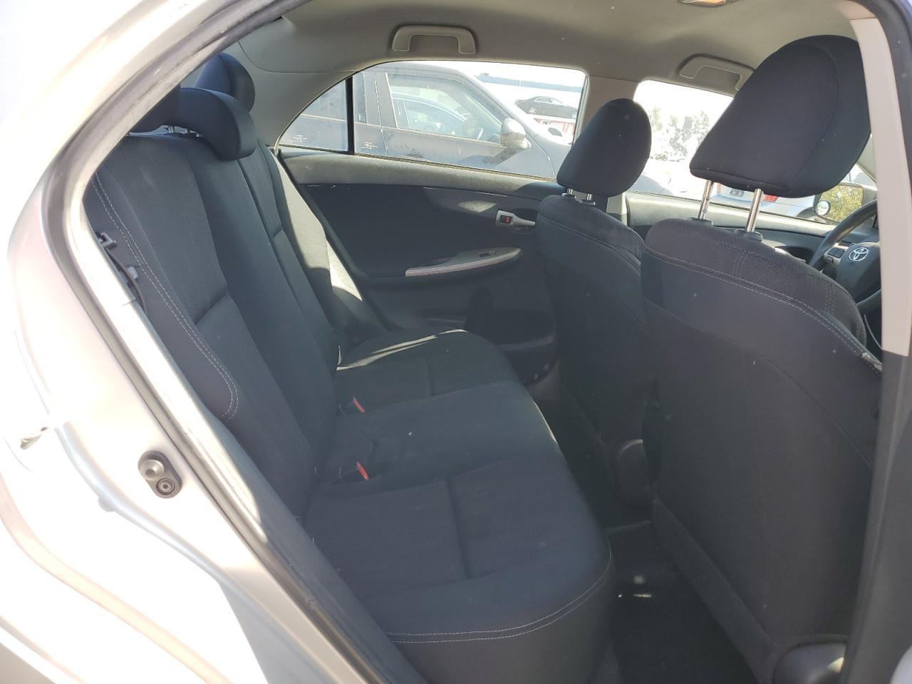 2012 TOYOTA COROLLA