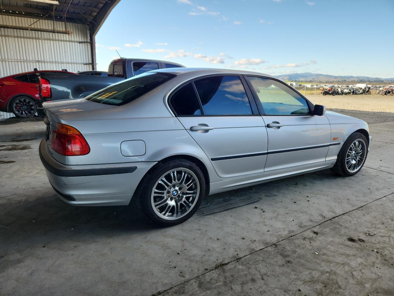 2001 BMW 3 SERIES