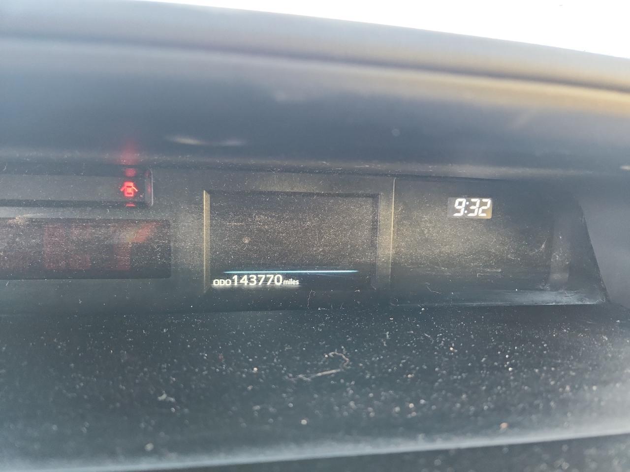 2016 TOYOTA PRIUS V