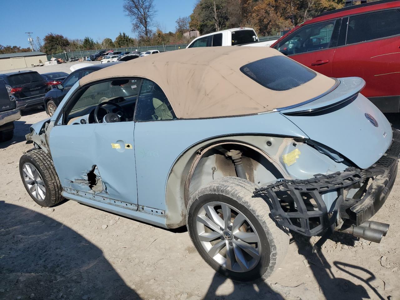 2013 VOLKSWAGEN Beetle