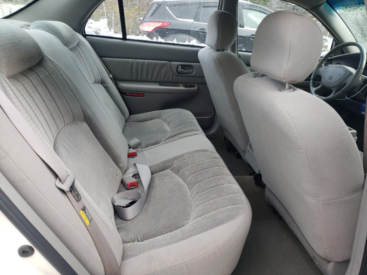 2004 BUICK Century