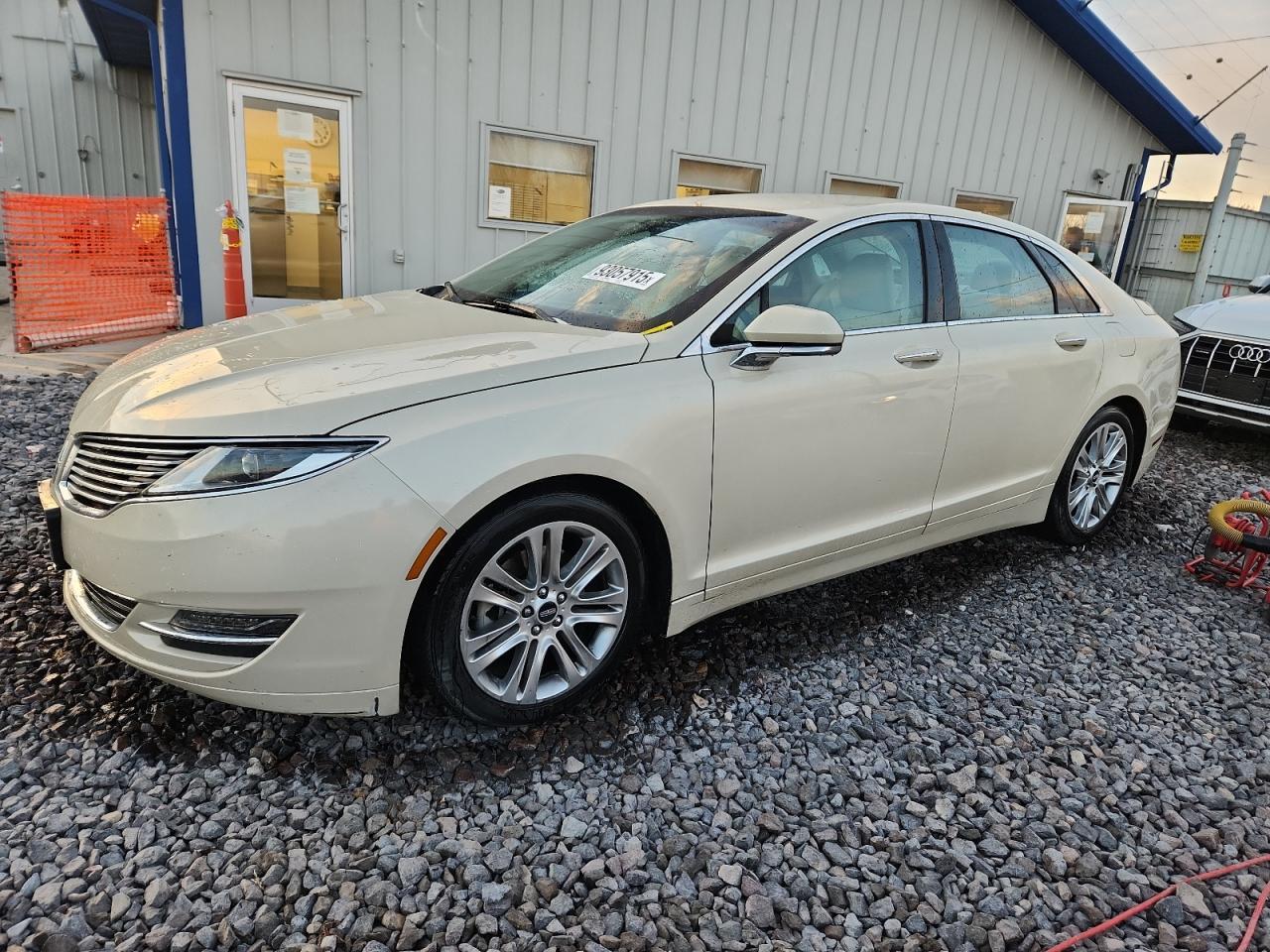 2016 LINCOLN MKZ