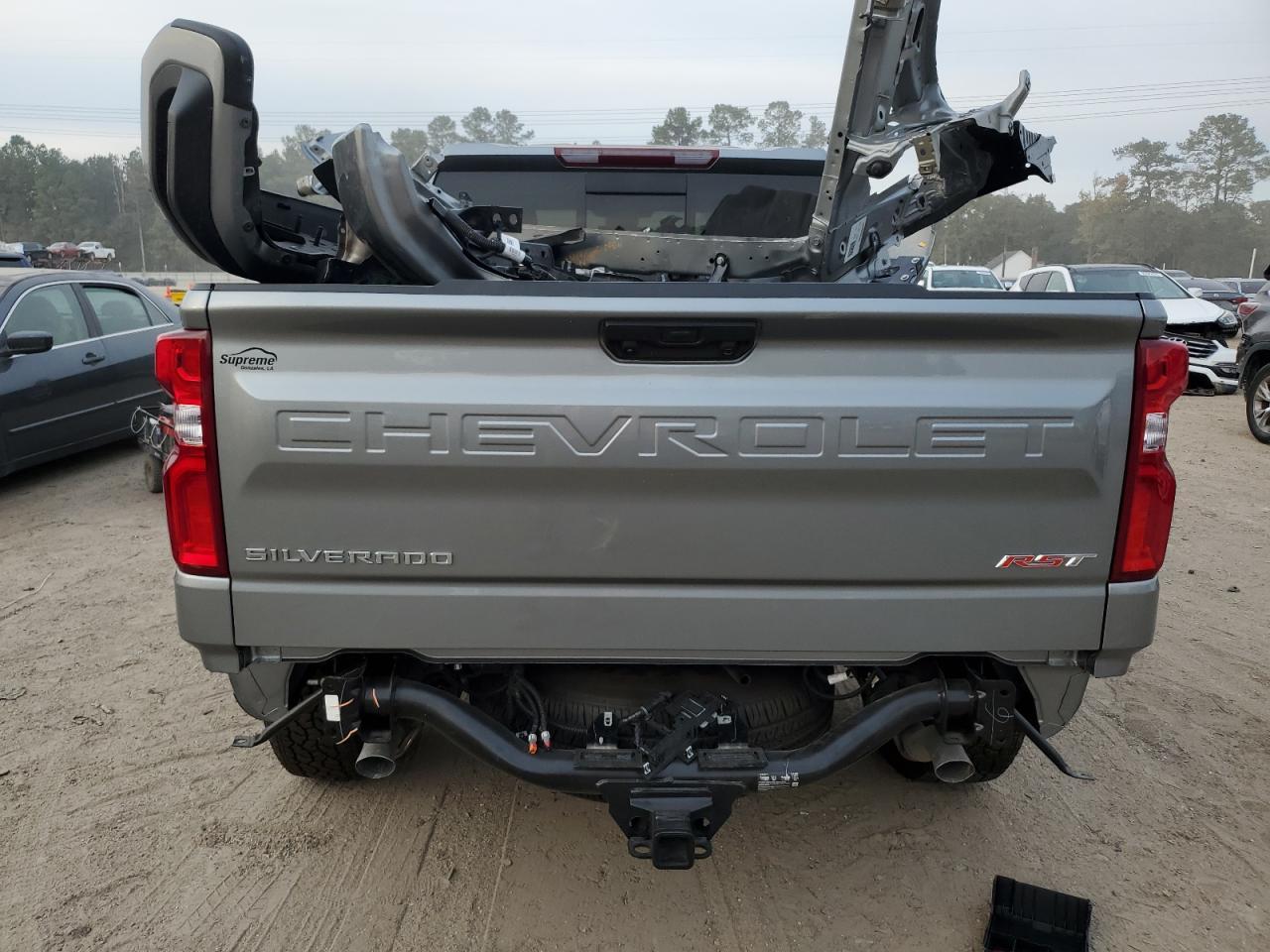 2025 CHEVROLET Silverado