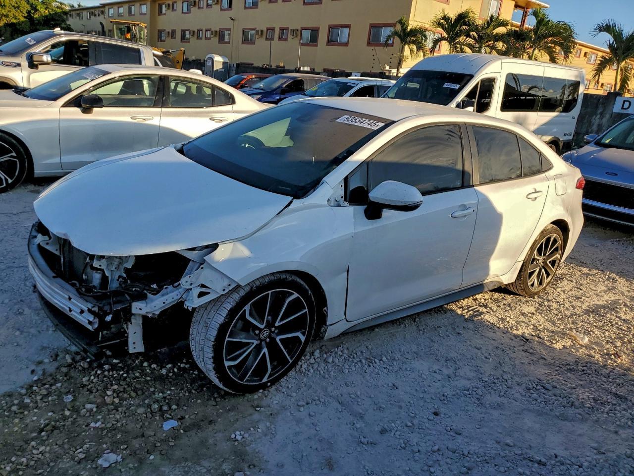 2020 TOYOTA COROLLA