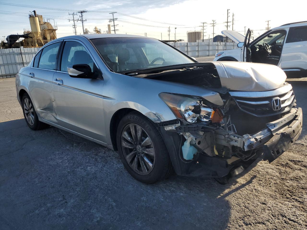 2012 HONDA ACCORD
