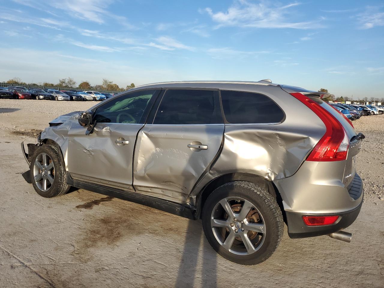 2013 VOLVO XC60