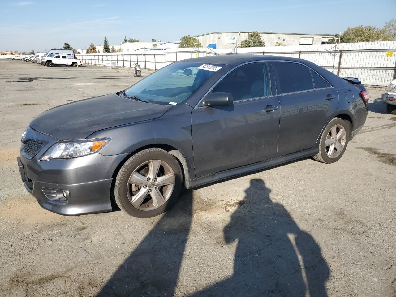2011 TOYOTA CAMRY
