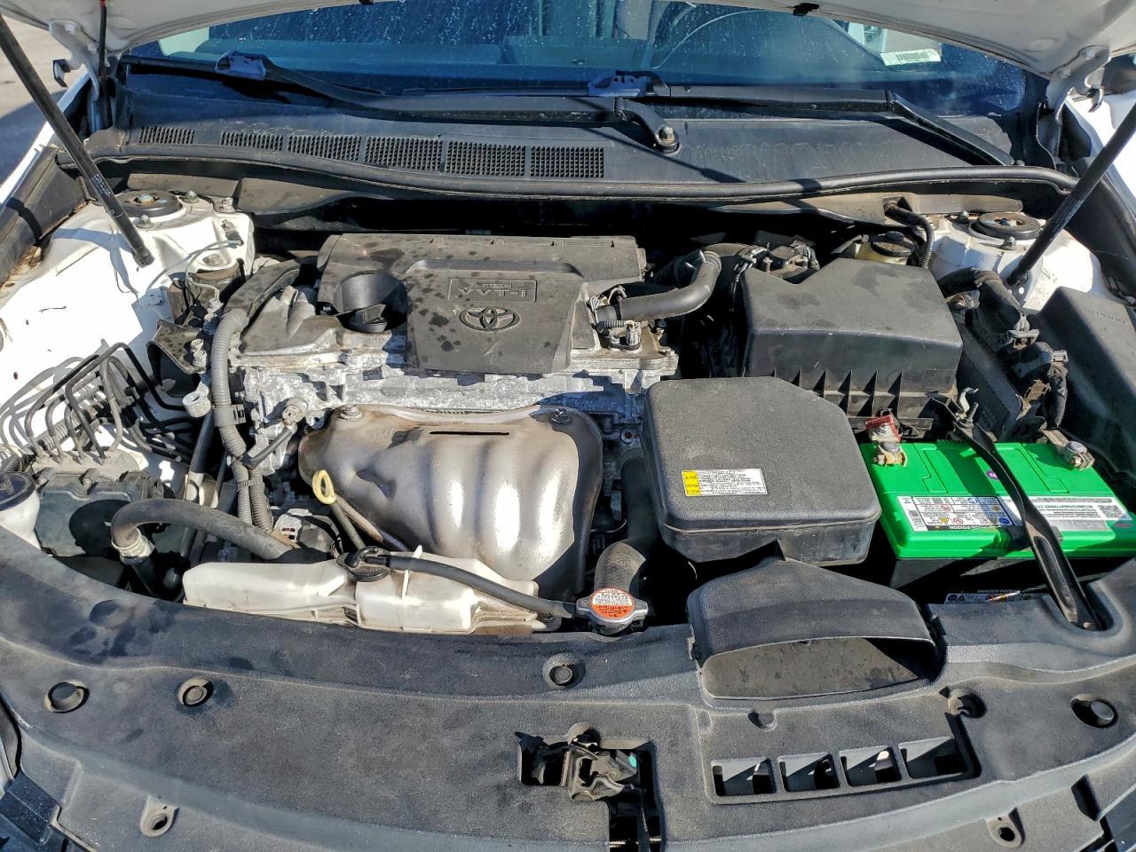 2016 TOYOTA CAMRY