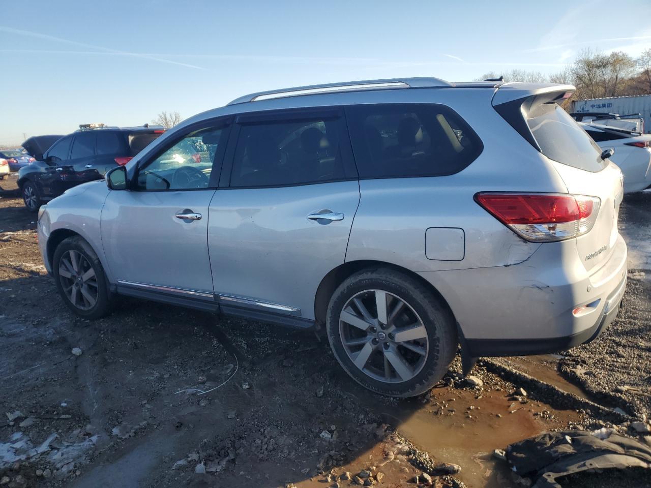 2013 NISSAN PATHFINDER