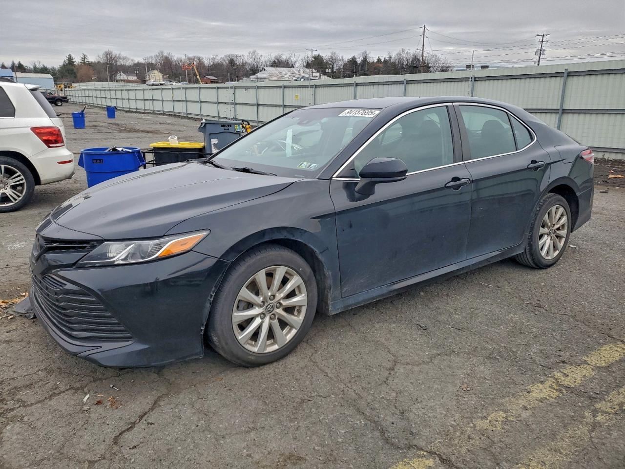 2018 TOYOTA CAMRY