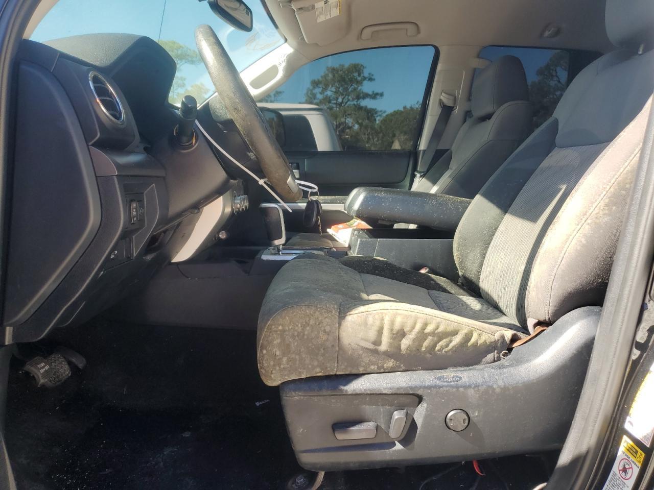 2016 TOYOTA TUNDRA