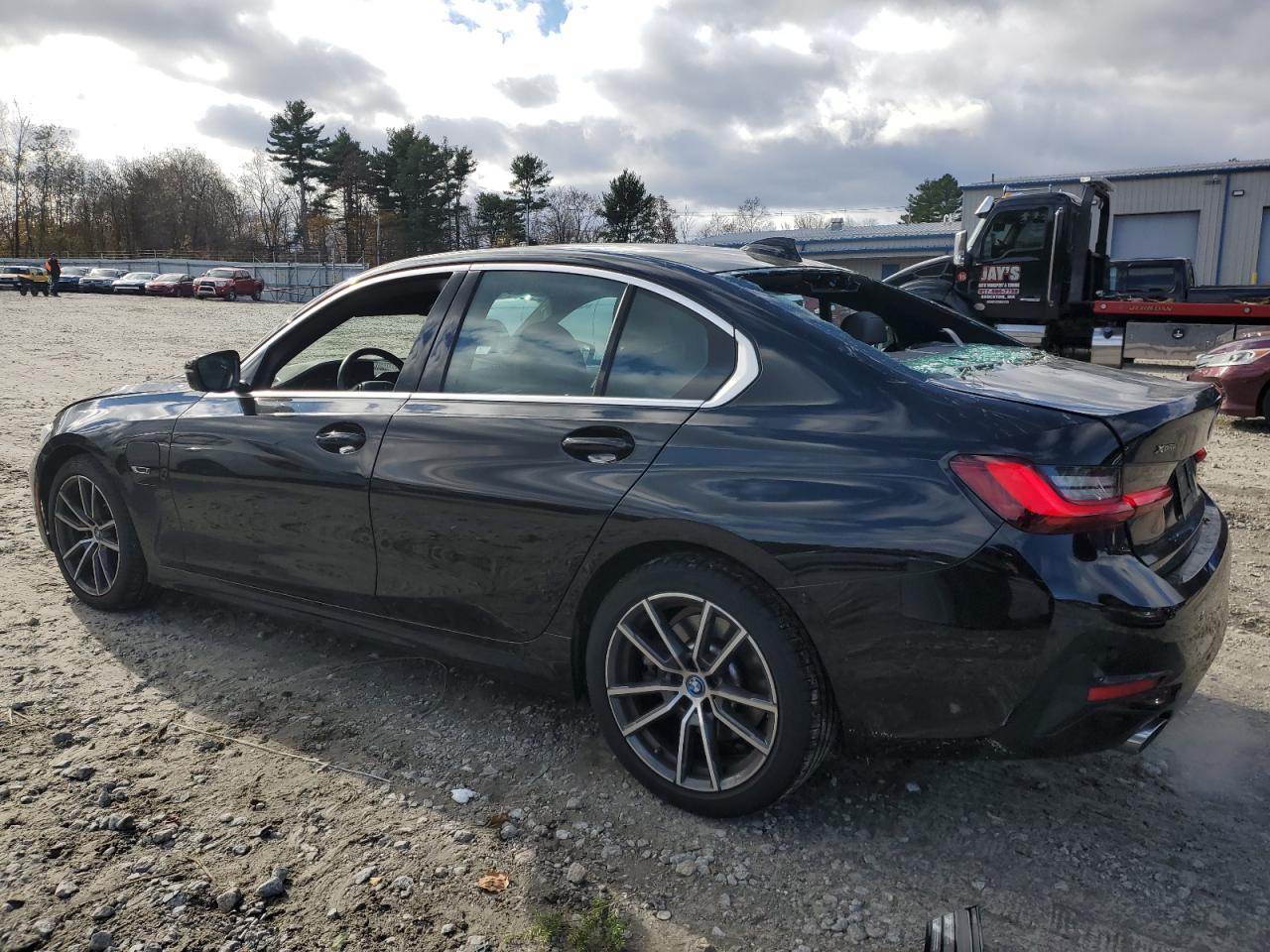 2022 BMW 3 SERIES