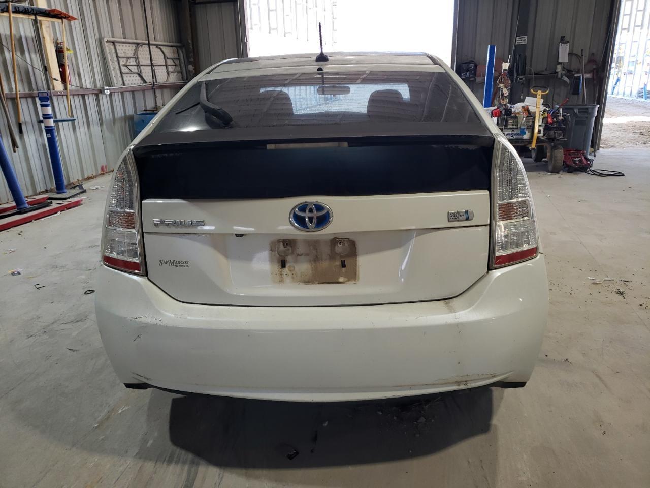 2010 TOYOTA PRIUS