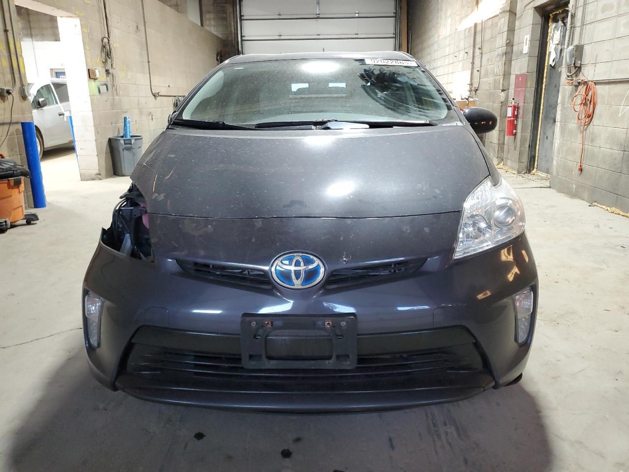 2014 TOYOTA PRIUS