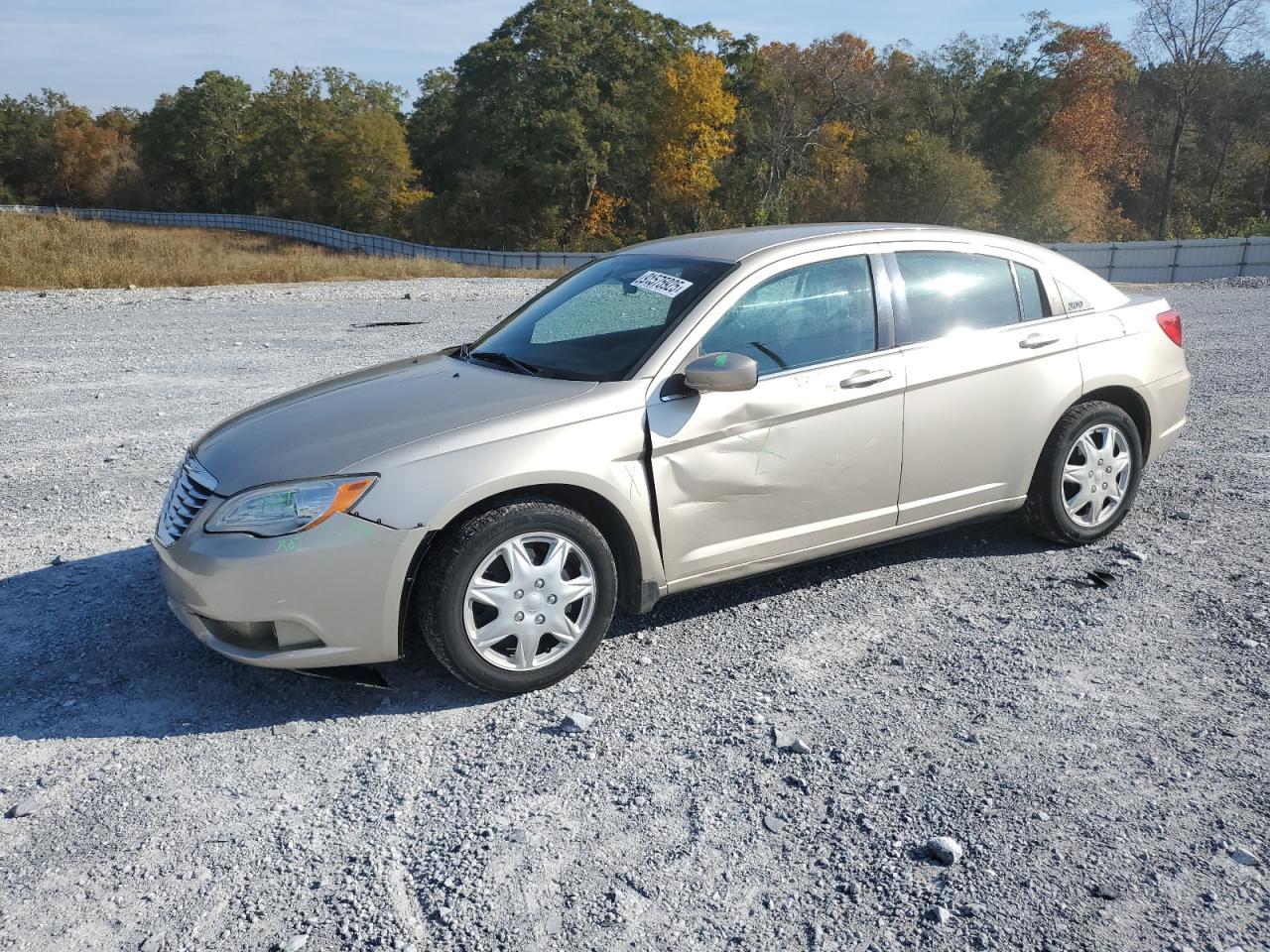 2013 CHRYSLER 200