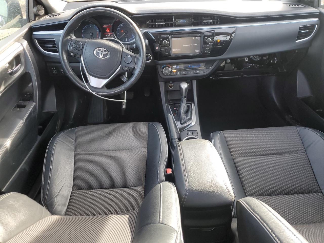 2015 TOYOTA COROLLA