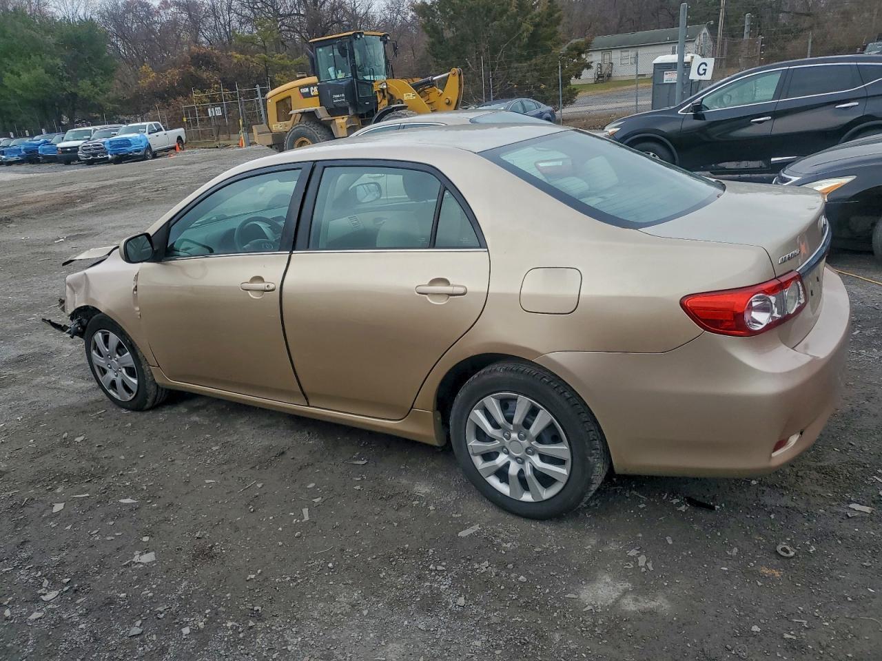 2013 TOYOTA COROLLA