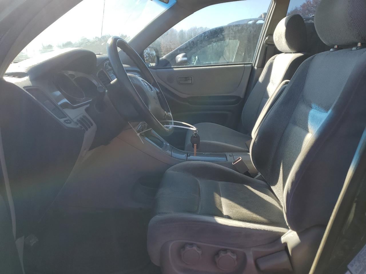 2003 TOYOTA HIGHLANDER