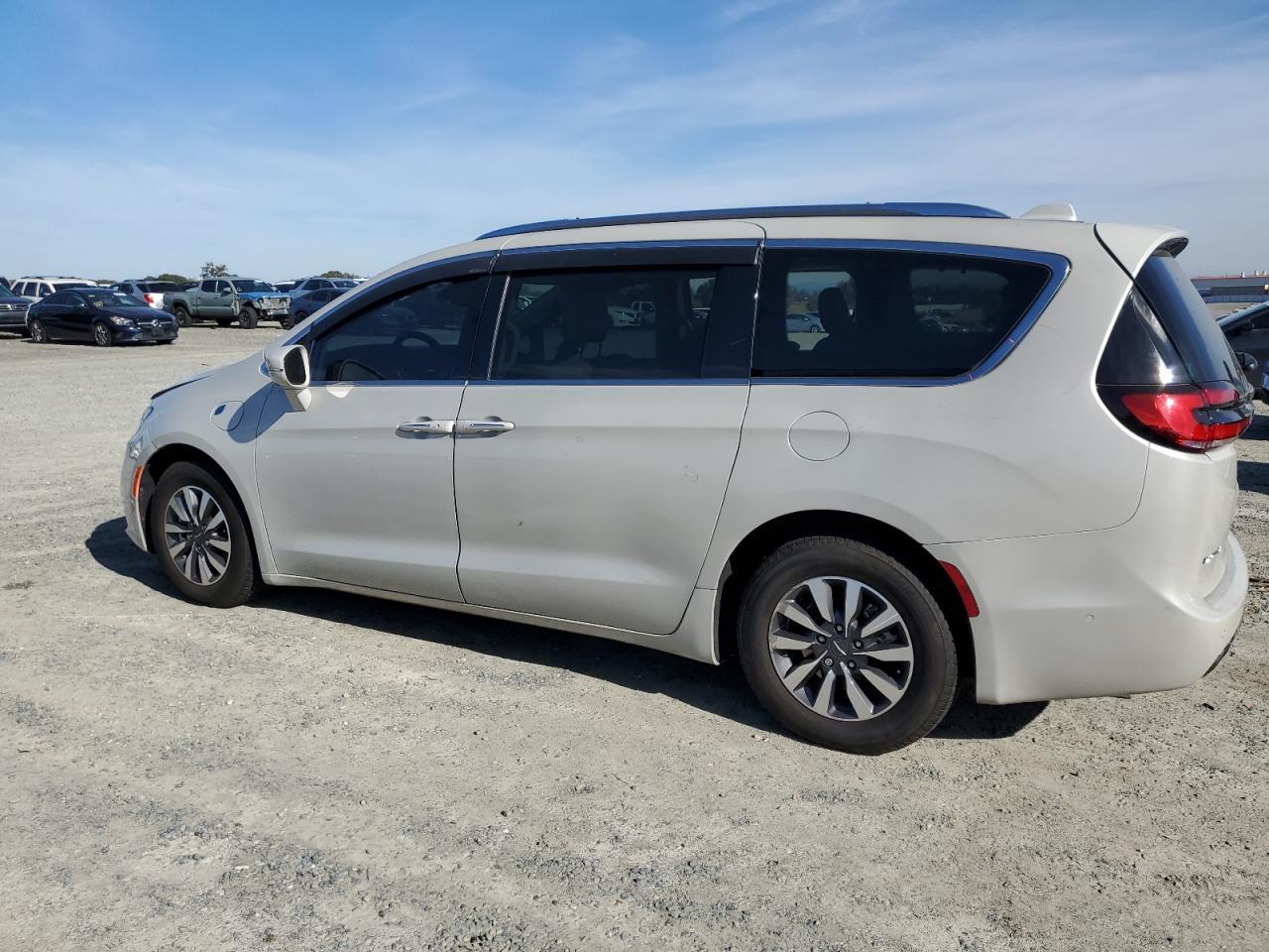 2021 CHRYSLER Pacifica