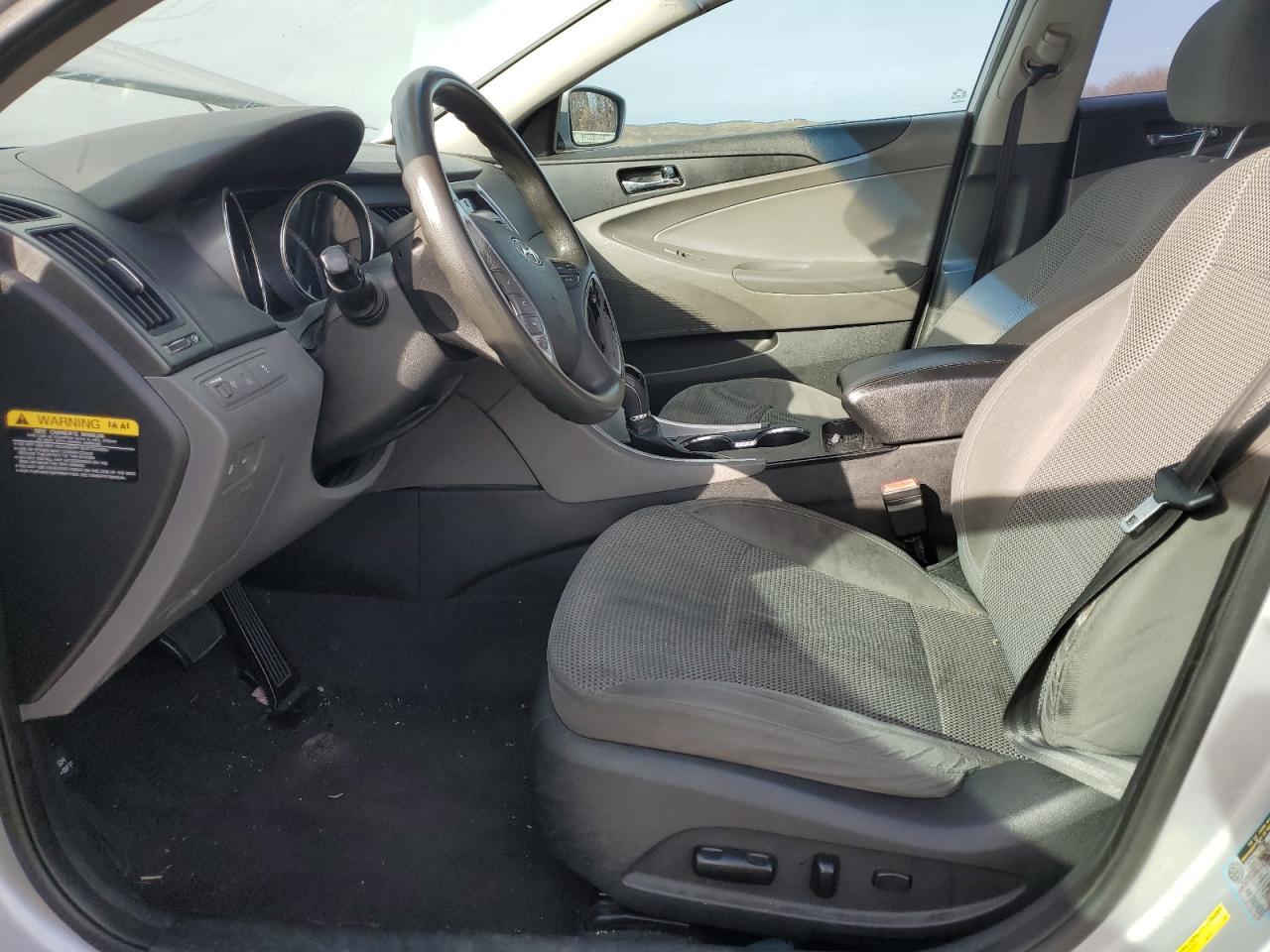2012 HYUNDAI SONATA