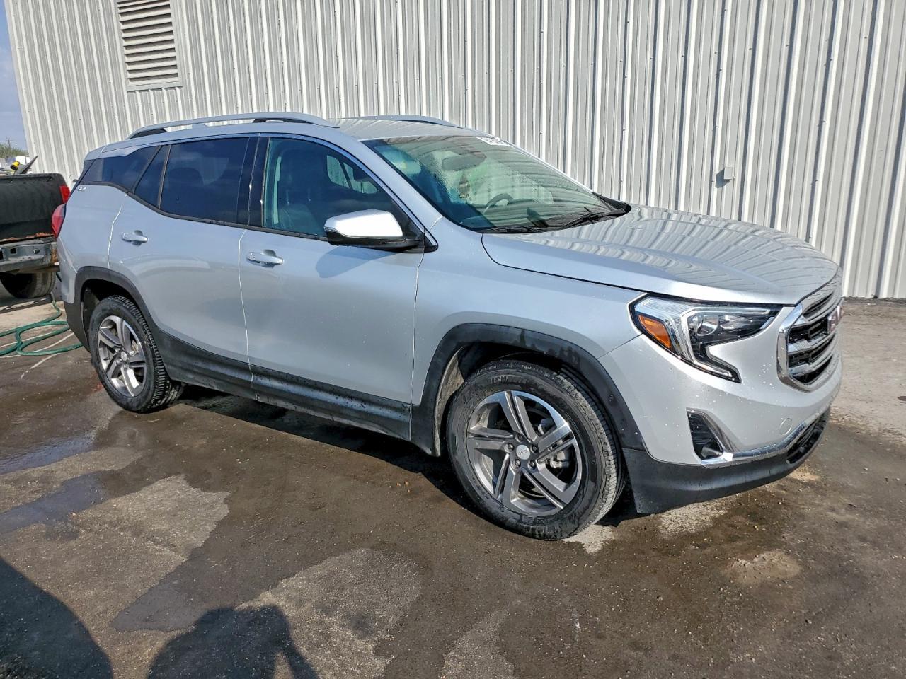 2020 GMC Terrain
