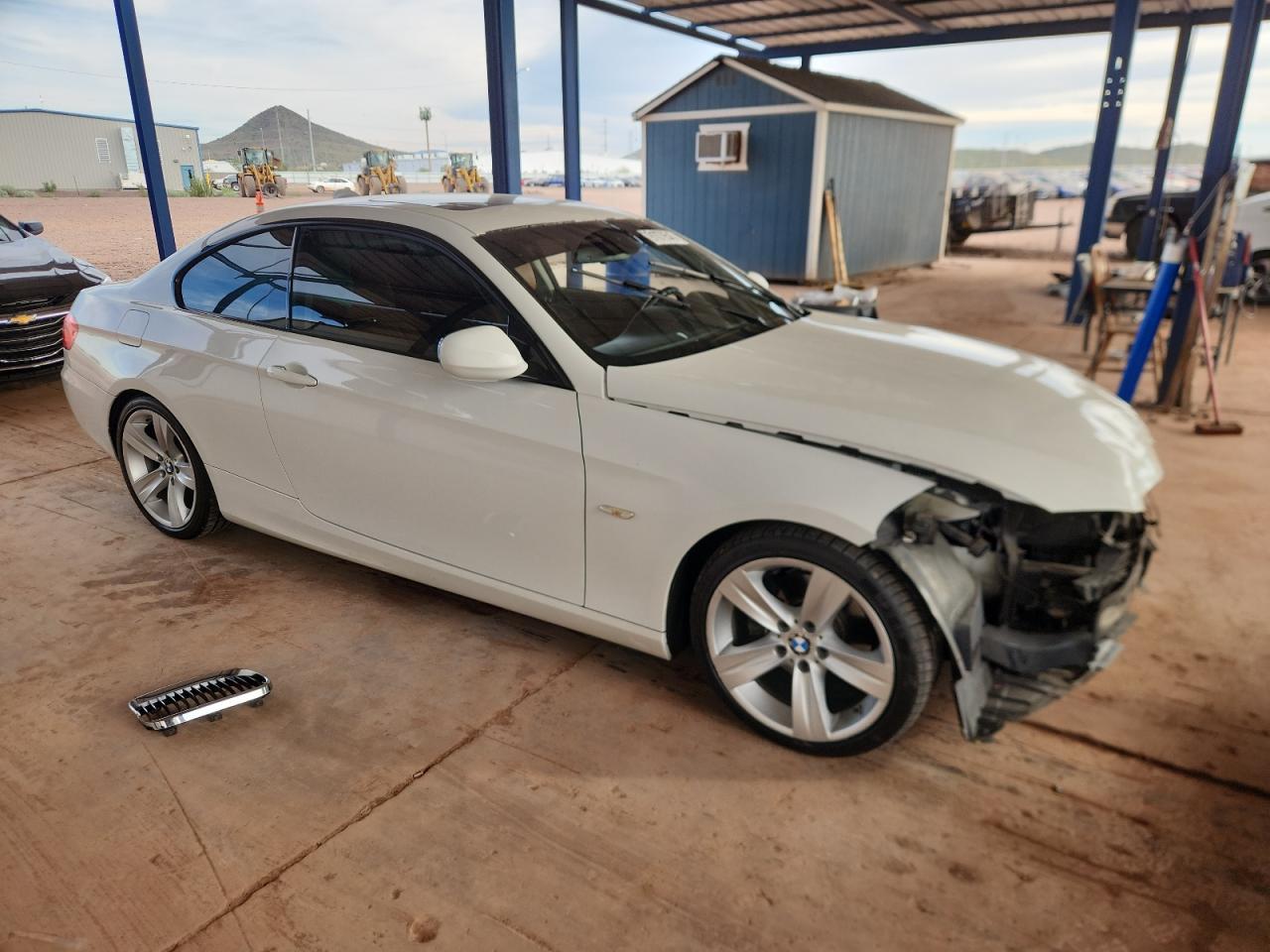 2011 BMW 3 SERIES
