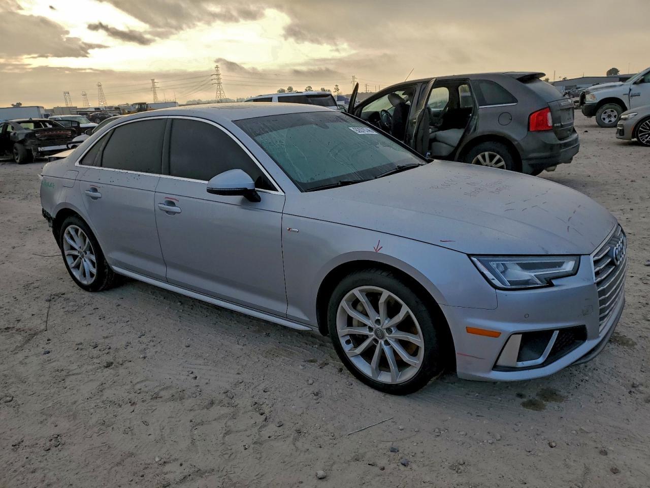 2019 AUDI A4