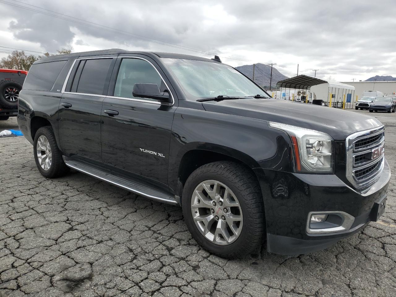 2016 GMC Yukon XL