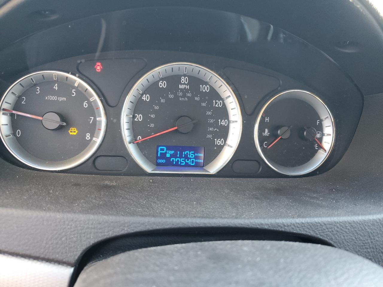 2010 HYUNDAI SONATA