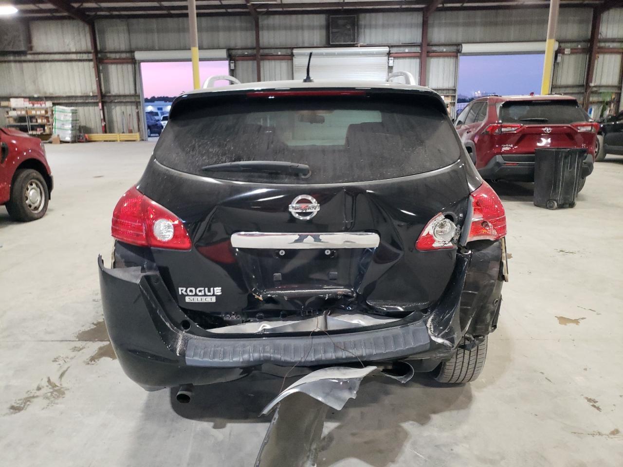 2015 NISSAN ROGUE