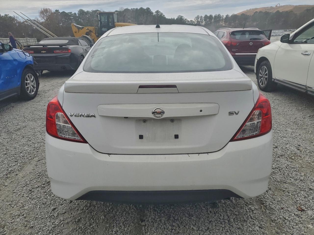 2019 NISSAN VERSA