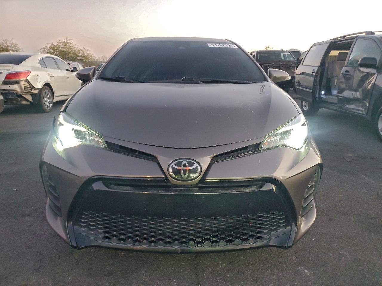 2019 TOYOTA COROLLA