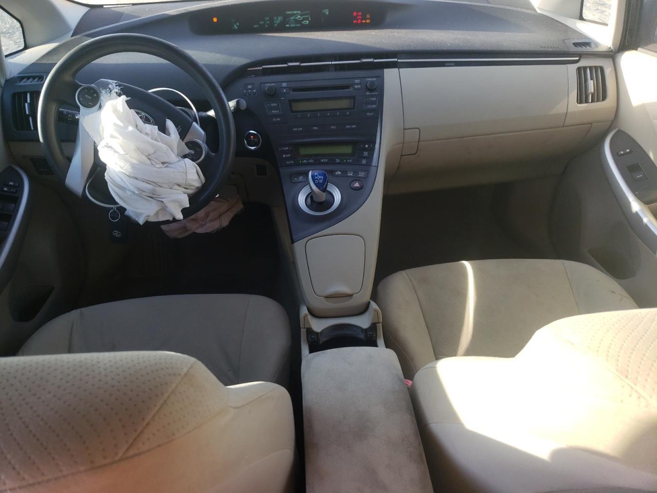 2011 TOYOTA PRIUS