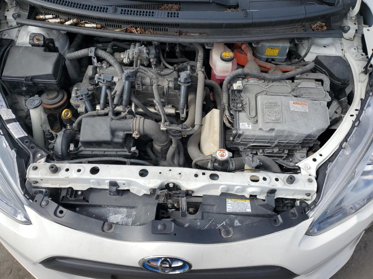 2017 TOYOTA Prius c