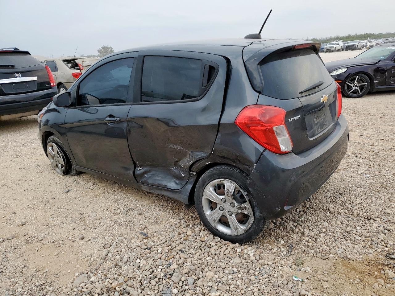 2020 CHEVROLET Spark