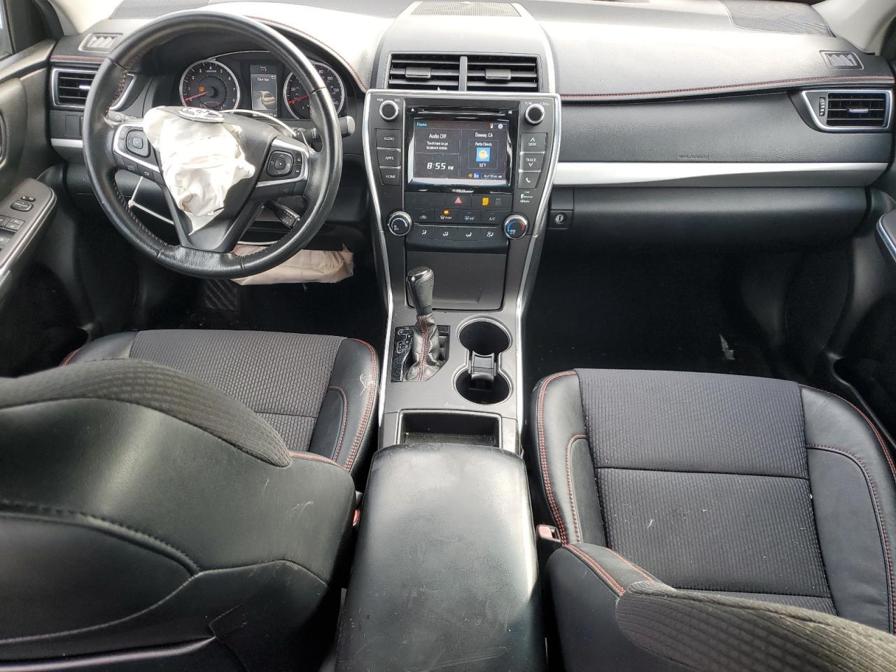 2016 TOYOTA CAMRY